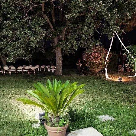 Bed & Breakfast Strampelli 4*