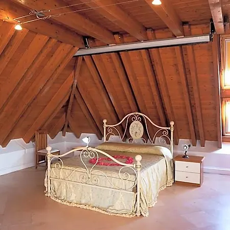 Strampelli Bed & Breakfast 4*