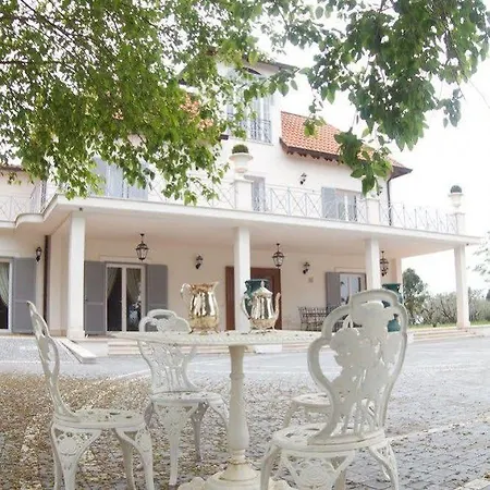 Strampelli Bed & Breakfast Pomezia