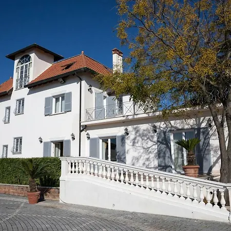 Strampelli Bed & Breakfast 4*