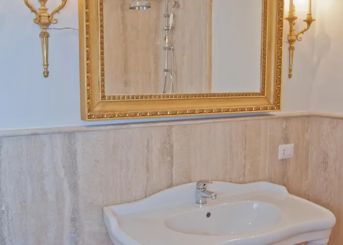 Strampelli Panzió Pomezia