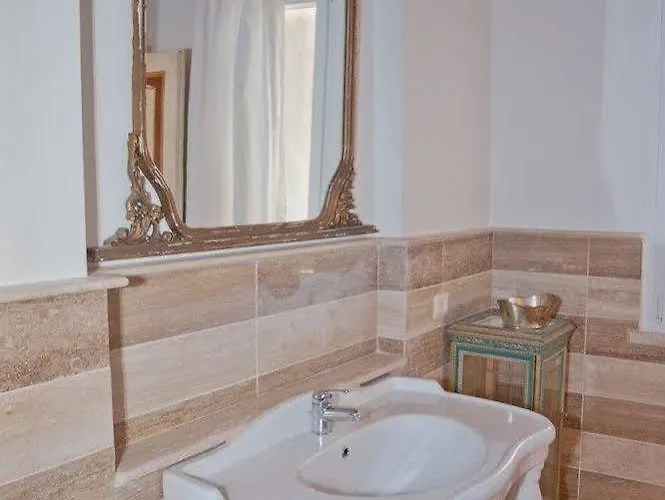 Strampelli Panzió 4*