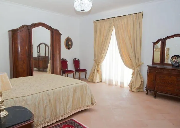 Strampelli 4* Pomezia