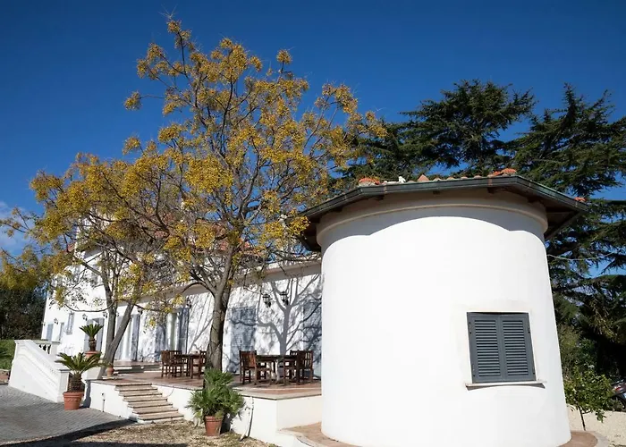 Strampelli Panzió Pomezia